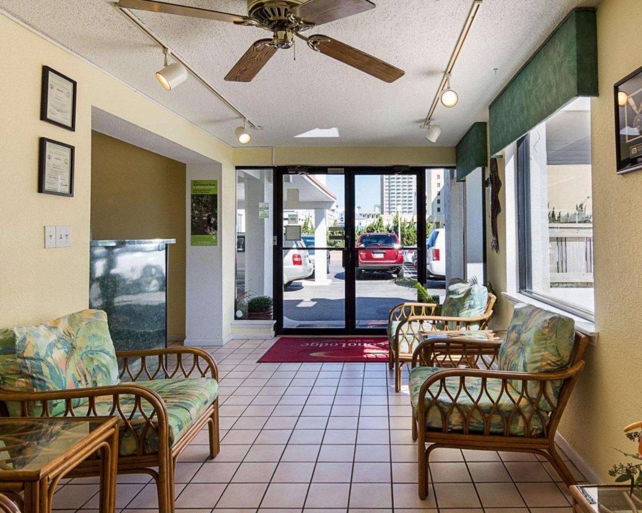 Ocean27 Hotel Virginia Beach Exterior photo